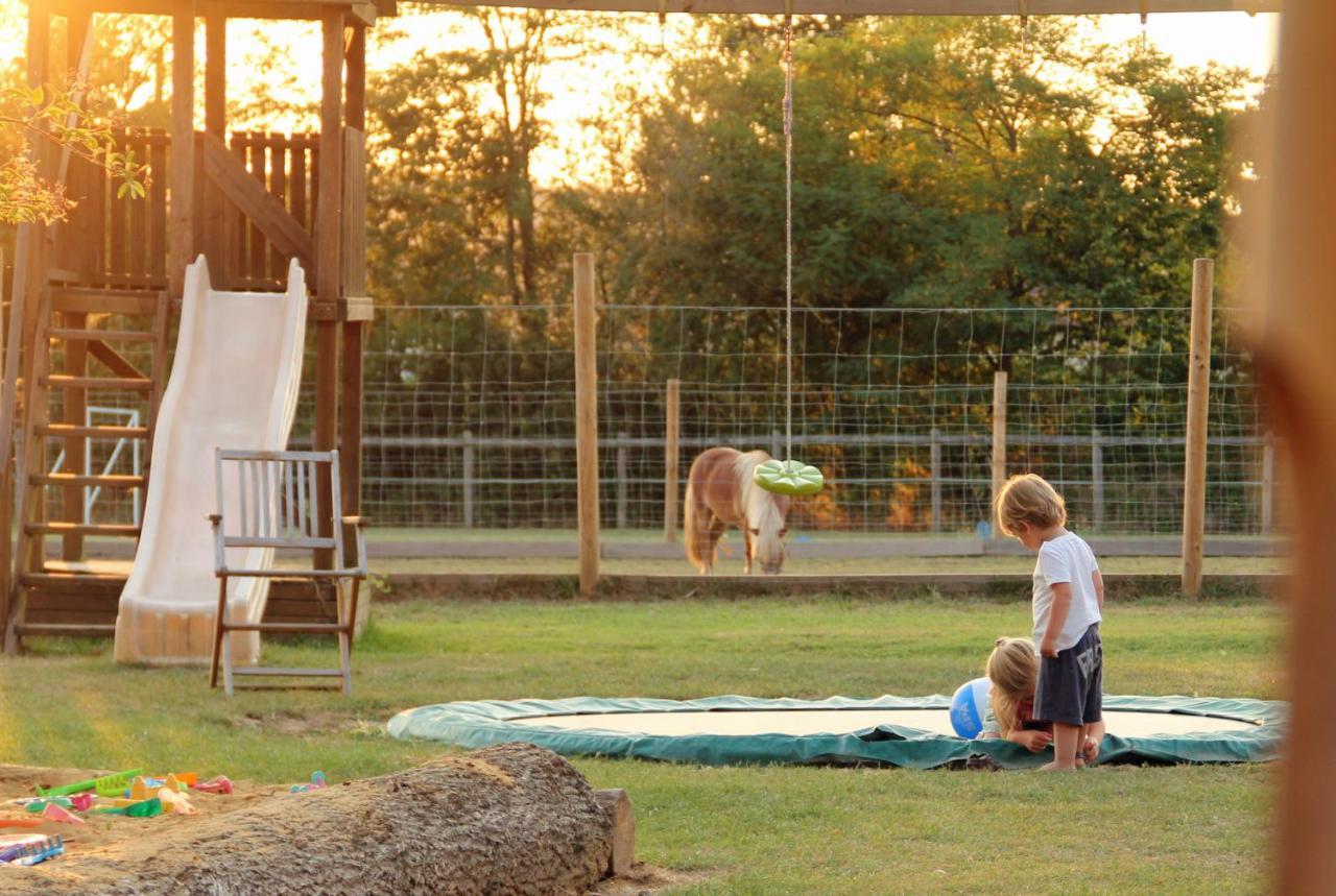 לינה וארוחת בוקר Fongrave Domaine Ramonjavel, Glamping & Alpaca'S מראה חיצוני תמונה