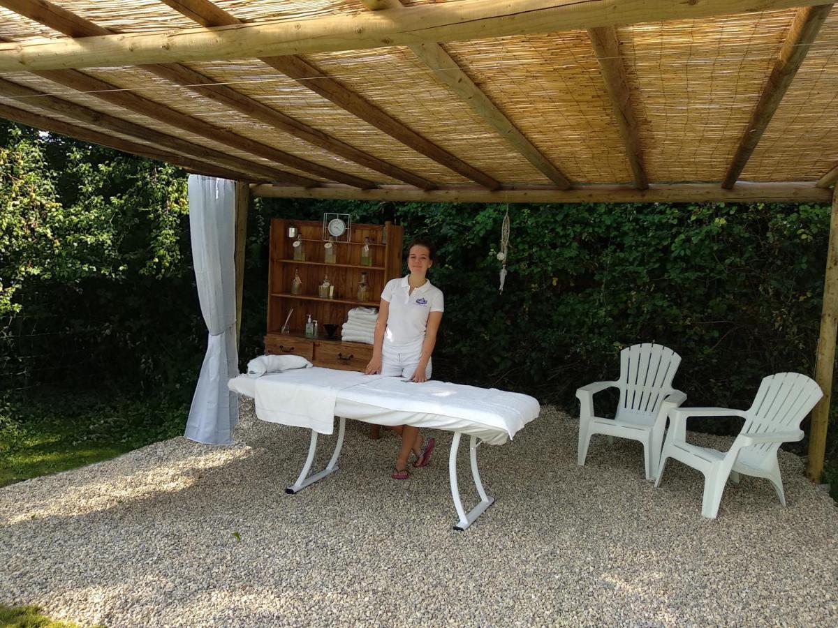 לינה וארוחת בוקר Fongrave Domaine Ramonjavel, Glamping & Alpaca'S מראה חיצוני תמונה