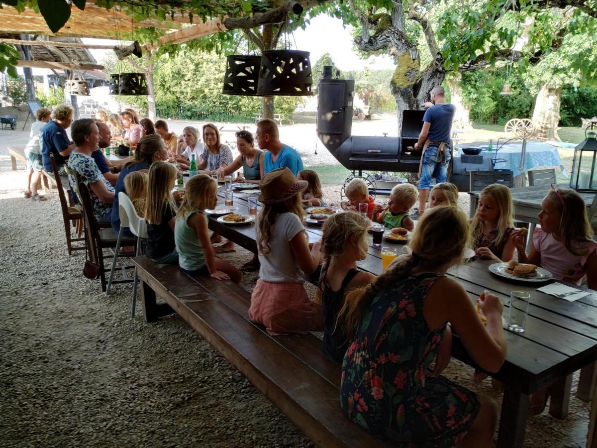 לינה וארוחת בוקר Fongrave Domaine Ramonjavel, Glamping & Alpaca'S מראה חיצוני תמונה